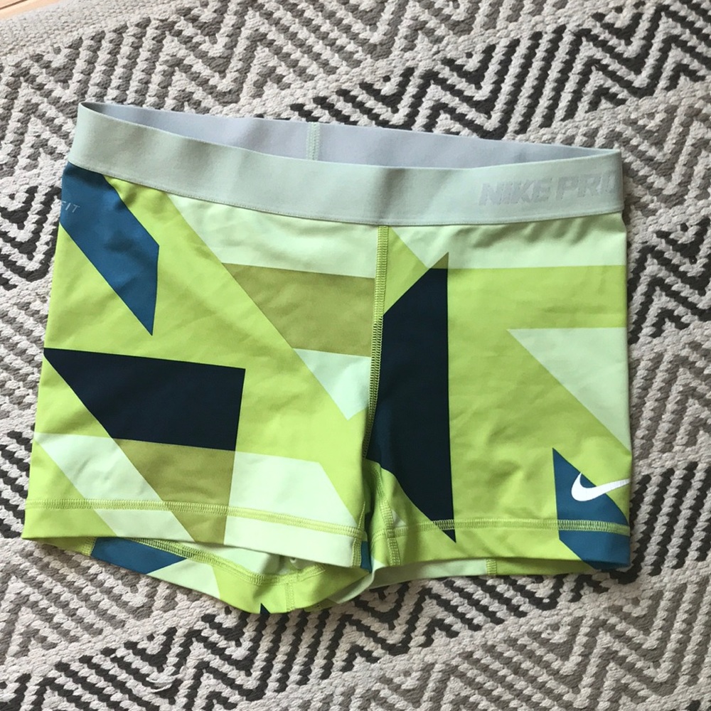Nike spandex